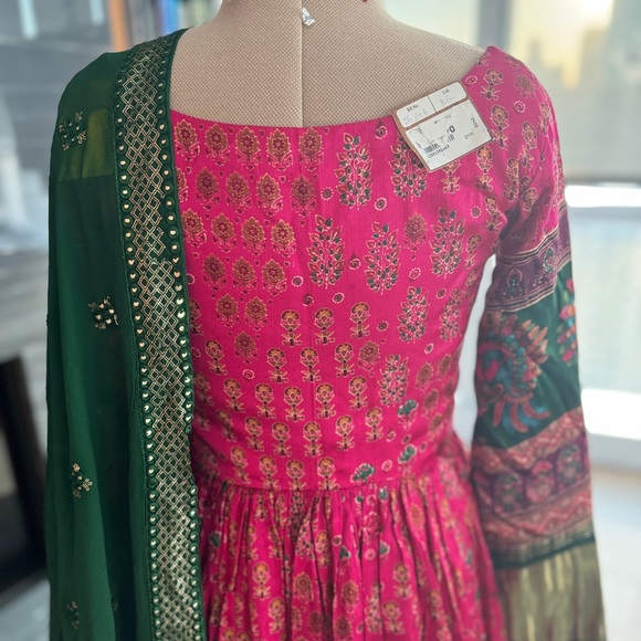 NWT Vibrant Gaji Silk Salwar with TSR Lehenga- XS Navratri Ready! - Picture 6 of 16